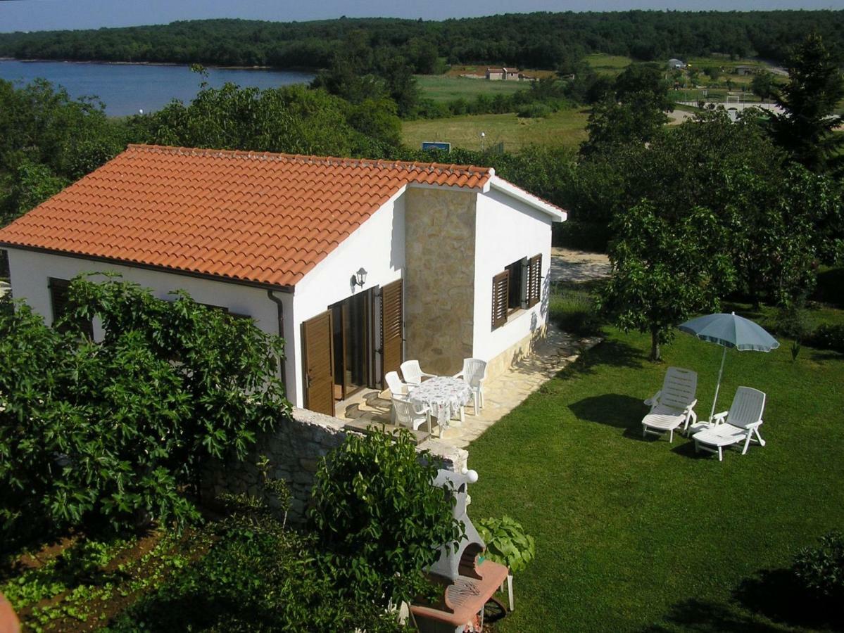 Bungalow Perla Funtana Exterior foto